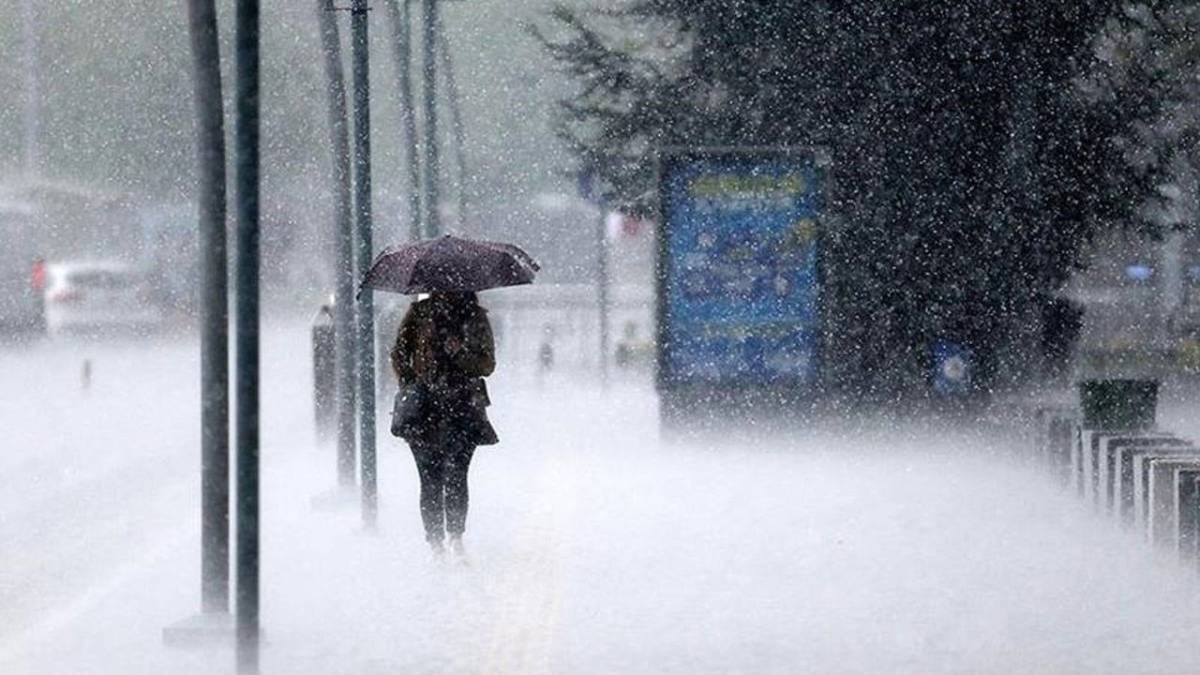 Meteoroloji Uyardı: Sıcaklıklar 6 Derece Düşüyor! Kar, Sağanak ve Fırtına Geliyor!