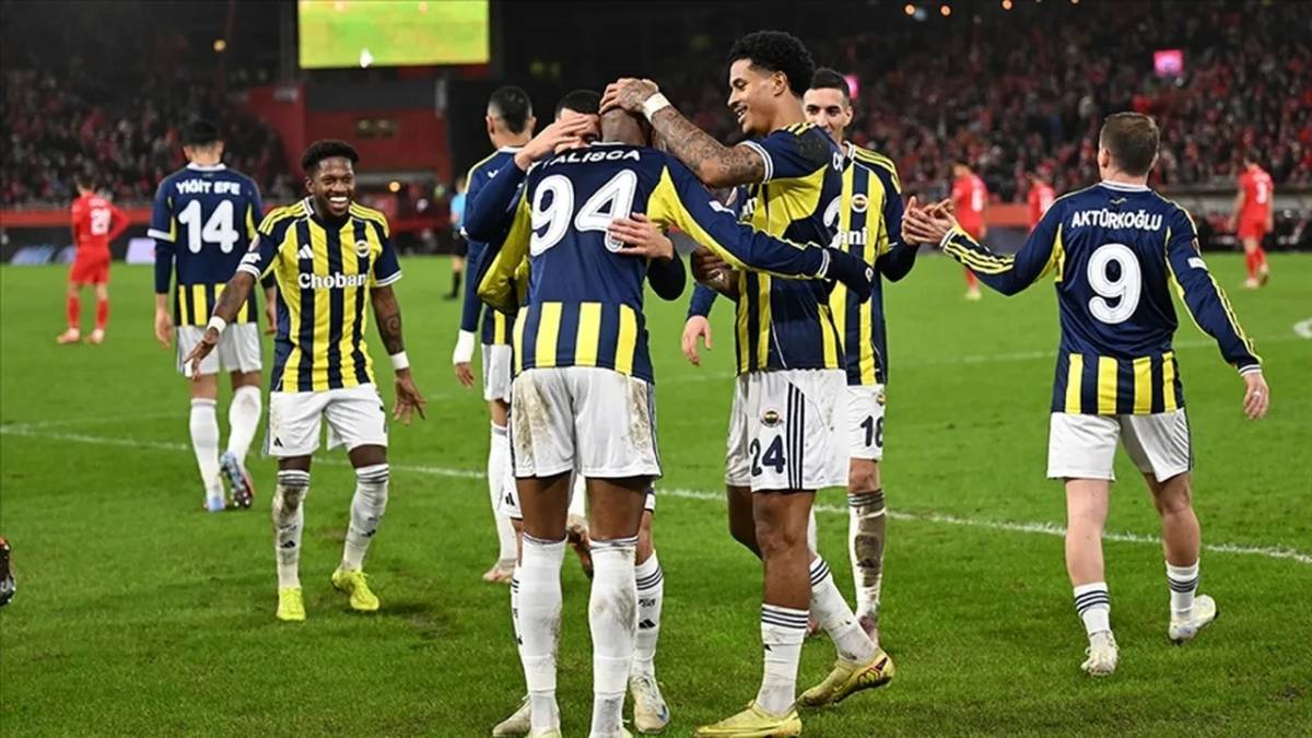 Galatasaray Ve Fenerbahçe UEFA Listesi 2026 Açıklandı Mı? İşte Şampiyonlar Ligi Ve Avrupa Ligi Kadroları!
