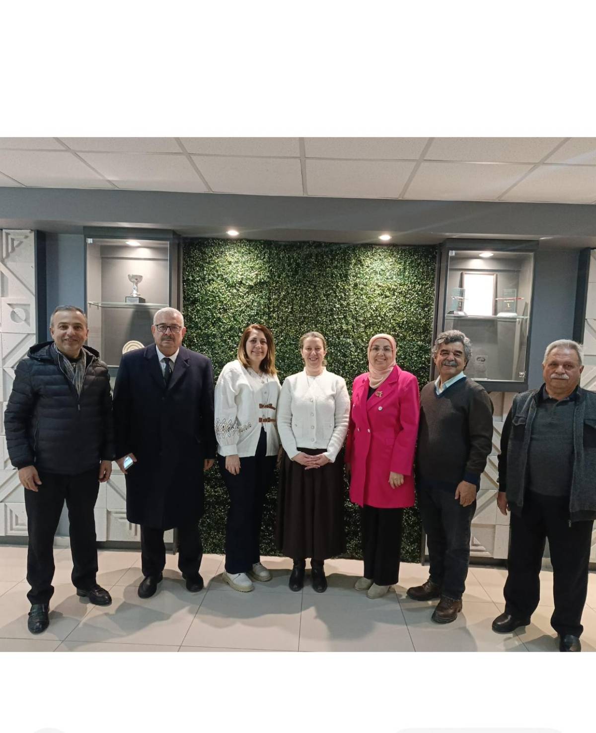 AFYAŞAD Kadınana Etkinlikleri Kapsamında AKÜ Dekanlarını Ziyaret Etti