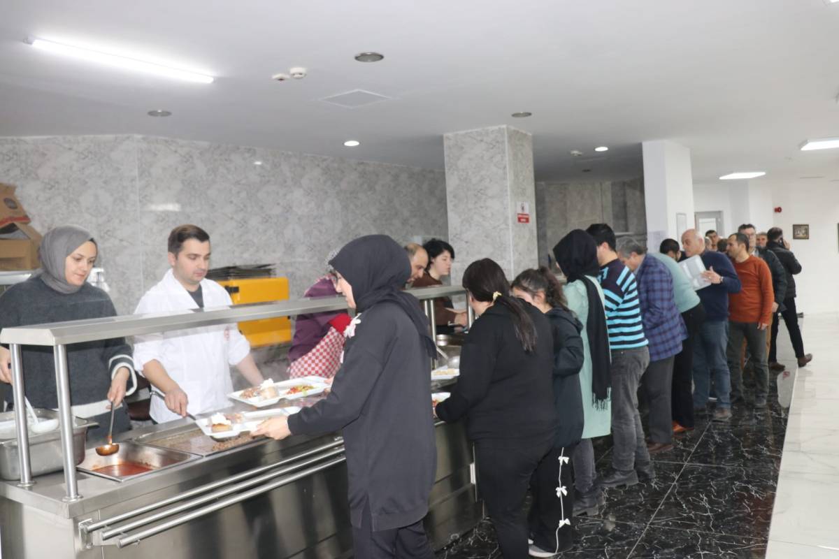 Afyonkarahisar İl Milli Eğitim Müdürlüğü’nde İftar Programı Düzenlendi