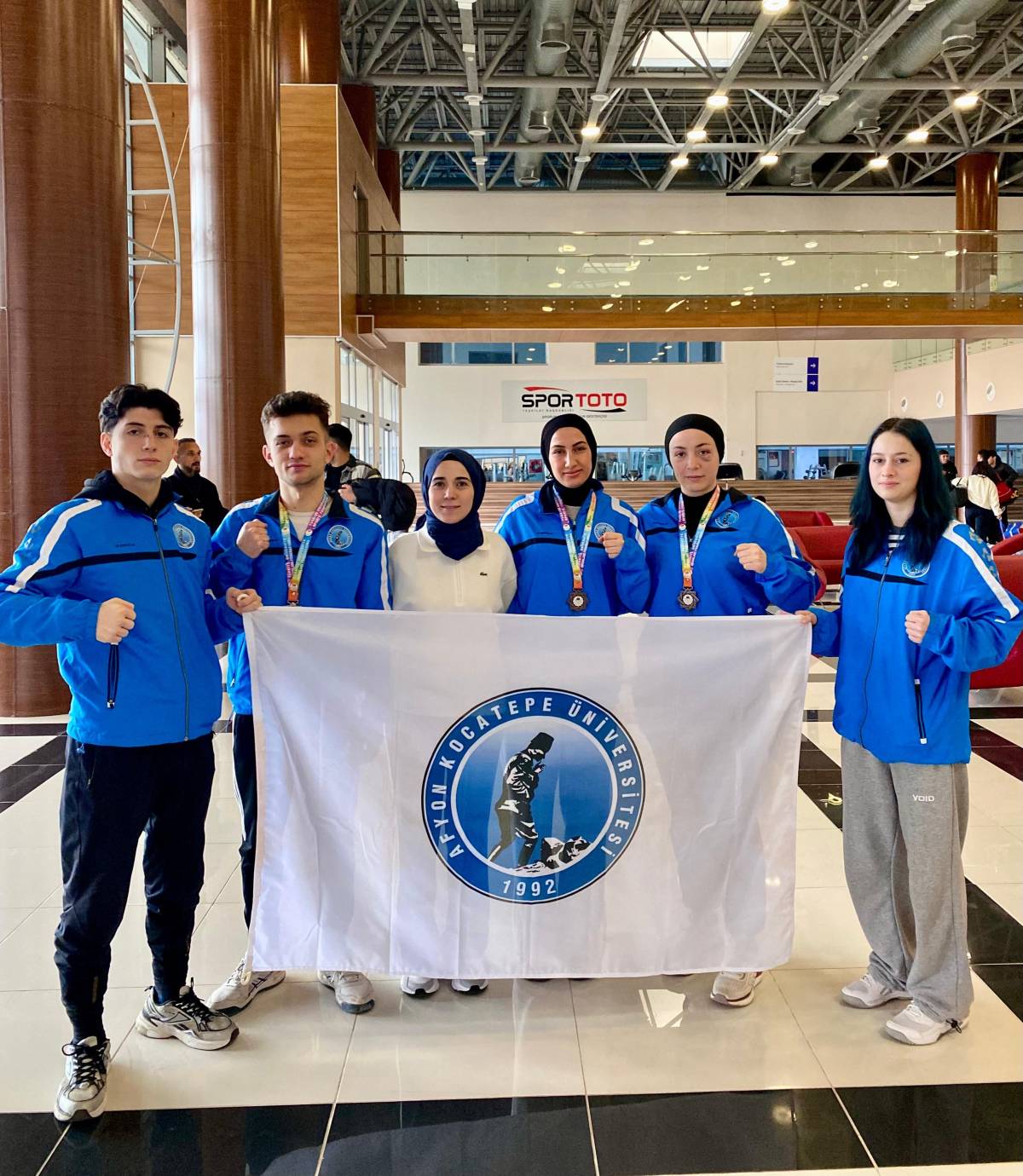 AKÜ Öğrencileri Muay Thai Türkiye Şampiyonası’ndan 3 Madalya ile Döndü