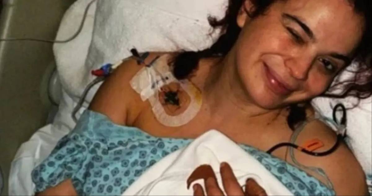 Aslı Bekiroğlu’ndan Ameliyat Sonrası İlk Kare: “Süsümüzden Ödün Verecek Değiliz!”