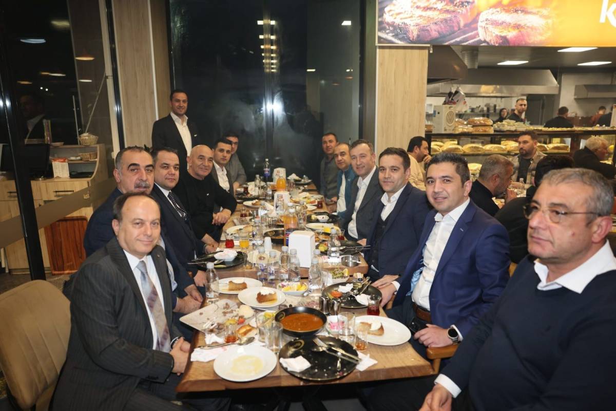 ATSO ve Ticaret Borsası Yönetimi İftar Programında Bir Araya Geldi