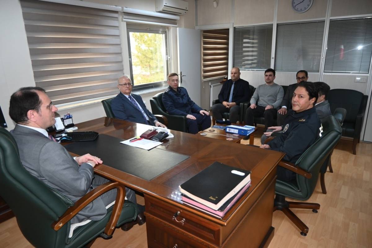 Çay’da El Yapımı Patlayıcılarla Mücadele Toplantısı Gerçekleştirildi