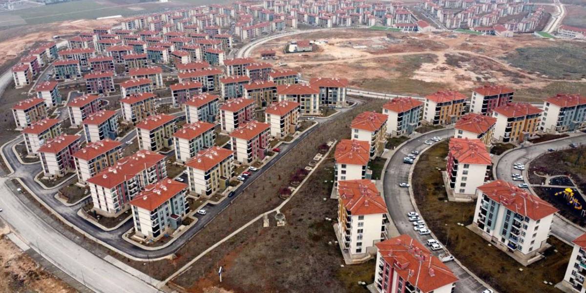 TOKİ Elazığ Kura Çekimi Canlı Yayınlandı: 500 Bin Konut Projesinde Sonuçlar Açıklandı mı?