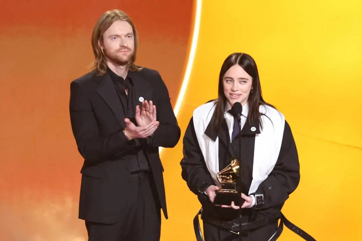 Grammy 2026 Kazananları Açıklandı: Bad Bunny Tarih Yazdı, Billie Eilish Yılın Şarkısını Aldı!