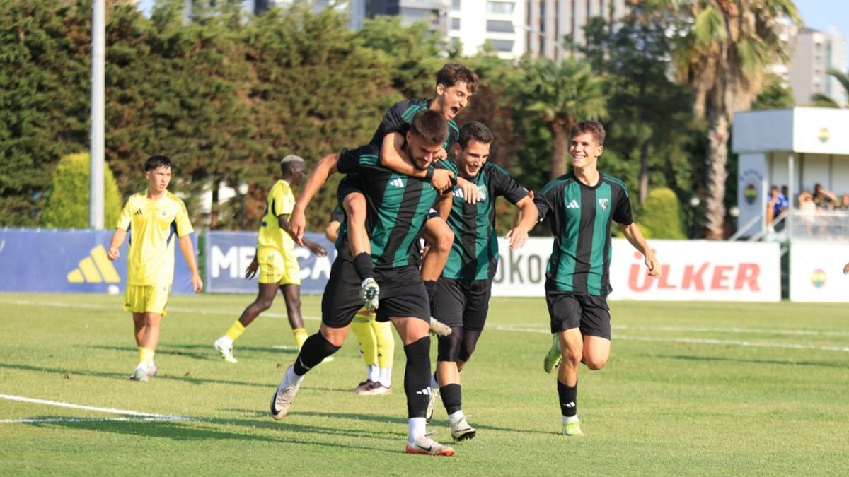 Kocaelispor–Fenerbahçe Maçı Bu Akşam: Saat, Kanal ve Muhtemel 11’ler Belli Oldu!