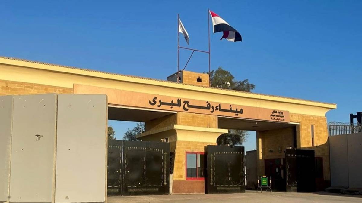 SON DAKİKA- Refah Sınır Kapısı Yeniden Açıldı: Gazze İçin Çift Yönlü Geçiş Başladı!