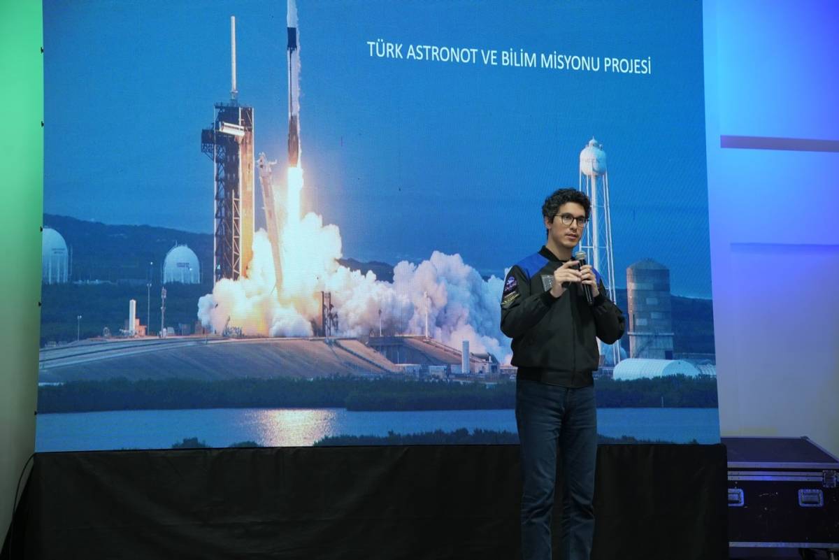 Türkiye’nin 2. Astronotu Tuva Cihangir Atasever, Bolvadinli Gençlerle Buluştu