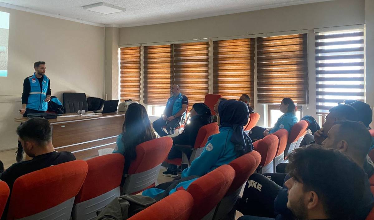 UMKE Personeline KBRN Tehditlerine Karşı Uygulamalı Eğitim