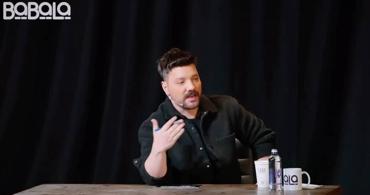 Mevzular Açık Mikrofon’da Gergin Anlar: Gürsel Tekin'in Sağ Kolu Özgür Çelik Salondan Çıkarıldı!