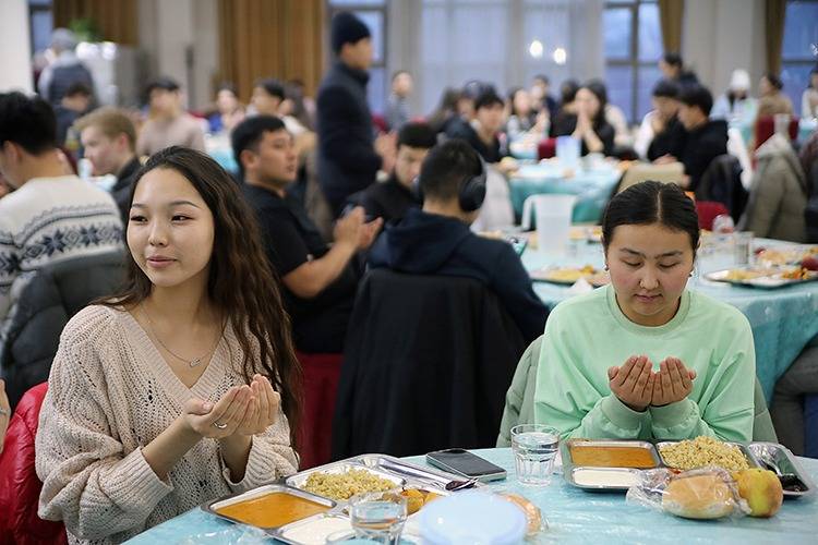 GSB Duyurdu: Üniversite Öğrencilerine Ücretsiz Kırgızistan Gençlik Programı Fırsatı!