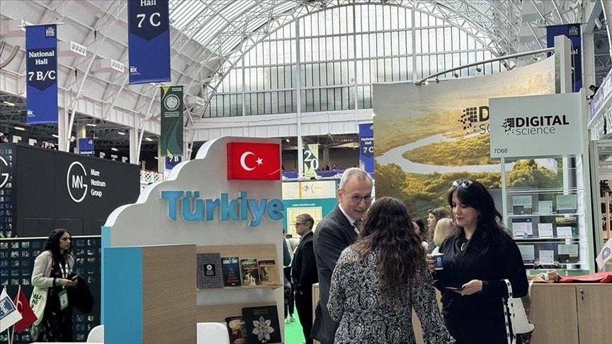 Londra Kitap Fuarı 2026 Başladı: Türkiye Ulusal Standı Ziyaretçileri Bekliyor