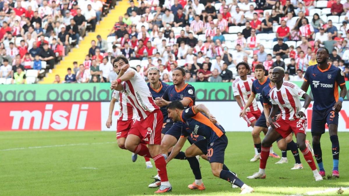 Başakşehir FK - Antalyaspor Maçı: Tarih, Saat ve Canlı Yayın Bilgisi