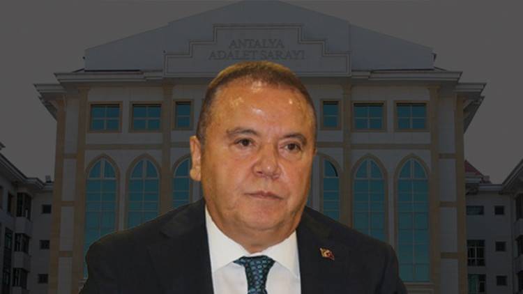 Antalya’daki Rüşvet Davasında Kritik Gelişme: Tahliye Edilen 3 Sanık İçin Yakalama Kararı!