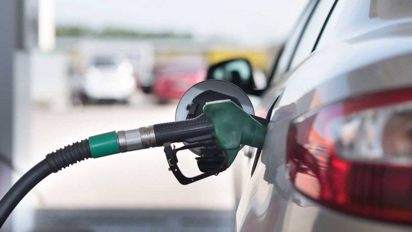 Akaryakıta Yeni Zam: Benzin Rekora Koşuyor -  Güncel Zamlı Fiyatlar!