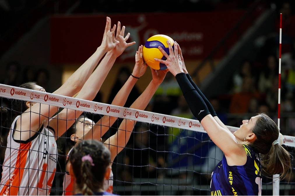 Kupa Voley Yarı Finali: Fenerbahçe Medicana – Eczacıbaşı Dynavit Maçı Bilgileri!