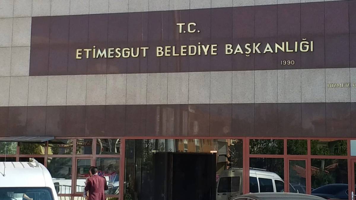 Etimesgut Belediyesi’ne Zimmet Soruşturması: 4 Kişi Gözaltına Alındı!