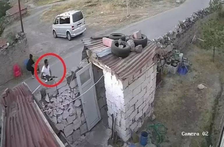 Şarkıcı Metin Işık’a 4 Yıl Hapis Cezası Kesinleşti: Cezaevine Teslim Oldu!