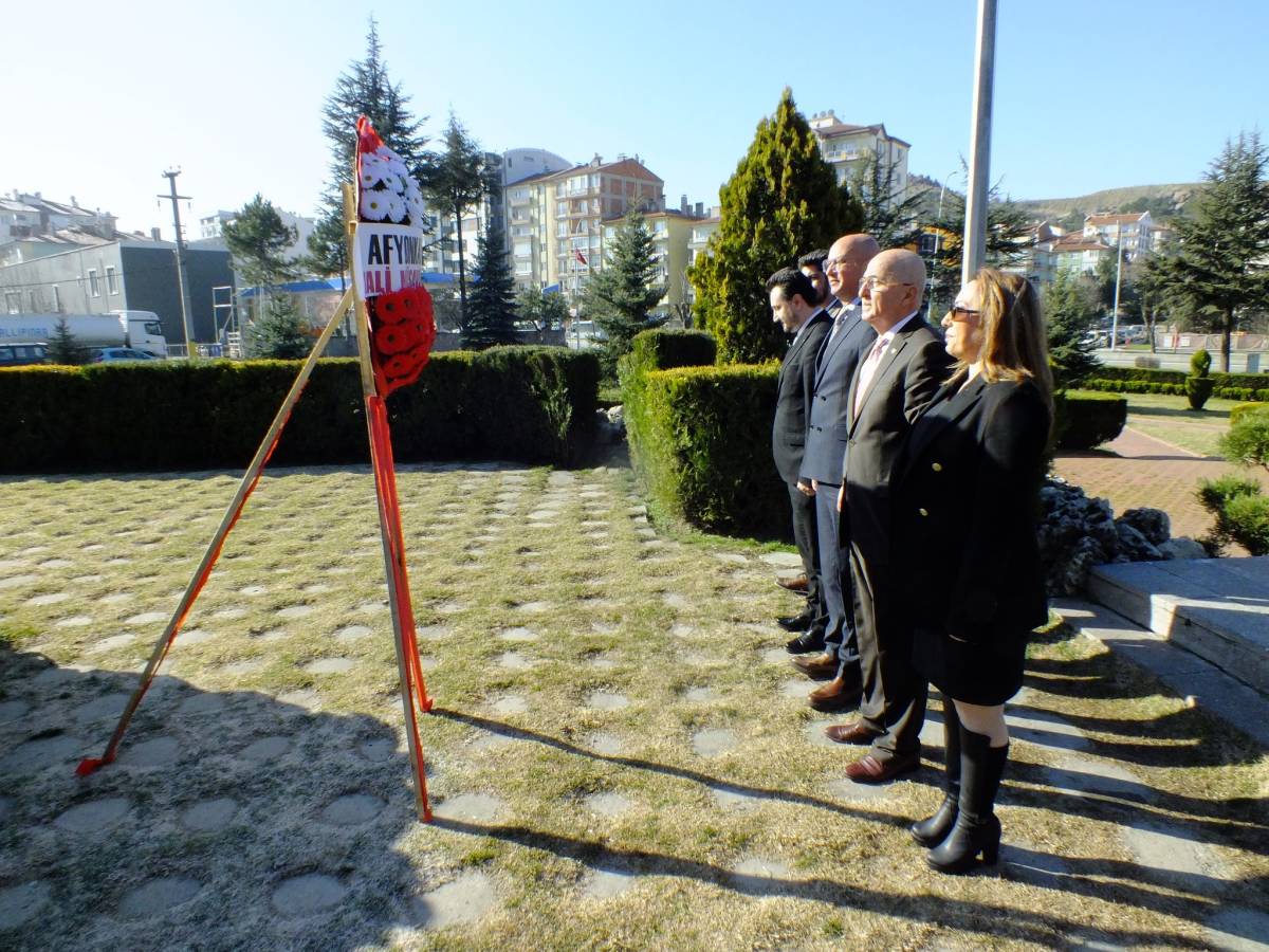 Afyonkarahisar Mali Müşavirler Odası’ndan Muhasebe Haftası Çelenk Töreni