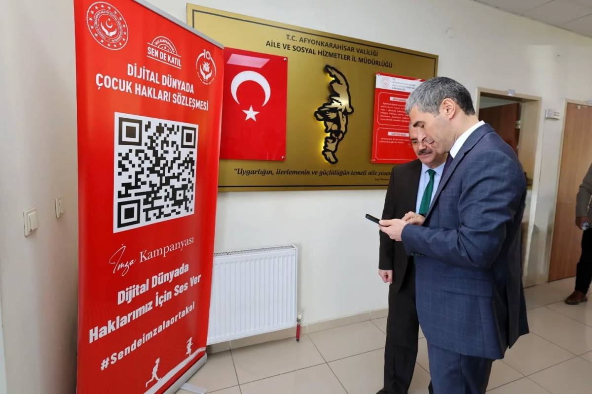 Afyonkarahisar Valisi Aktaş’tan Dijital Dünyada Çocuk Hakları İçin İmza
