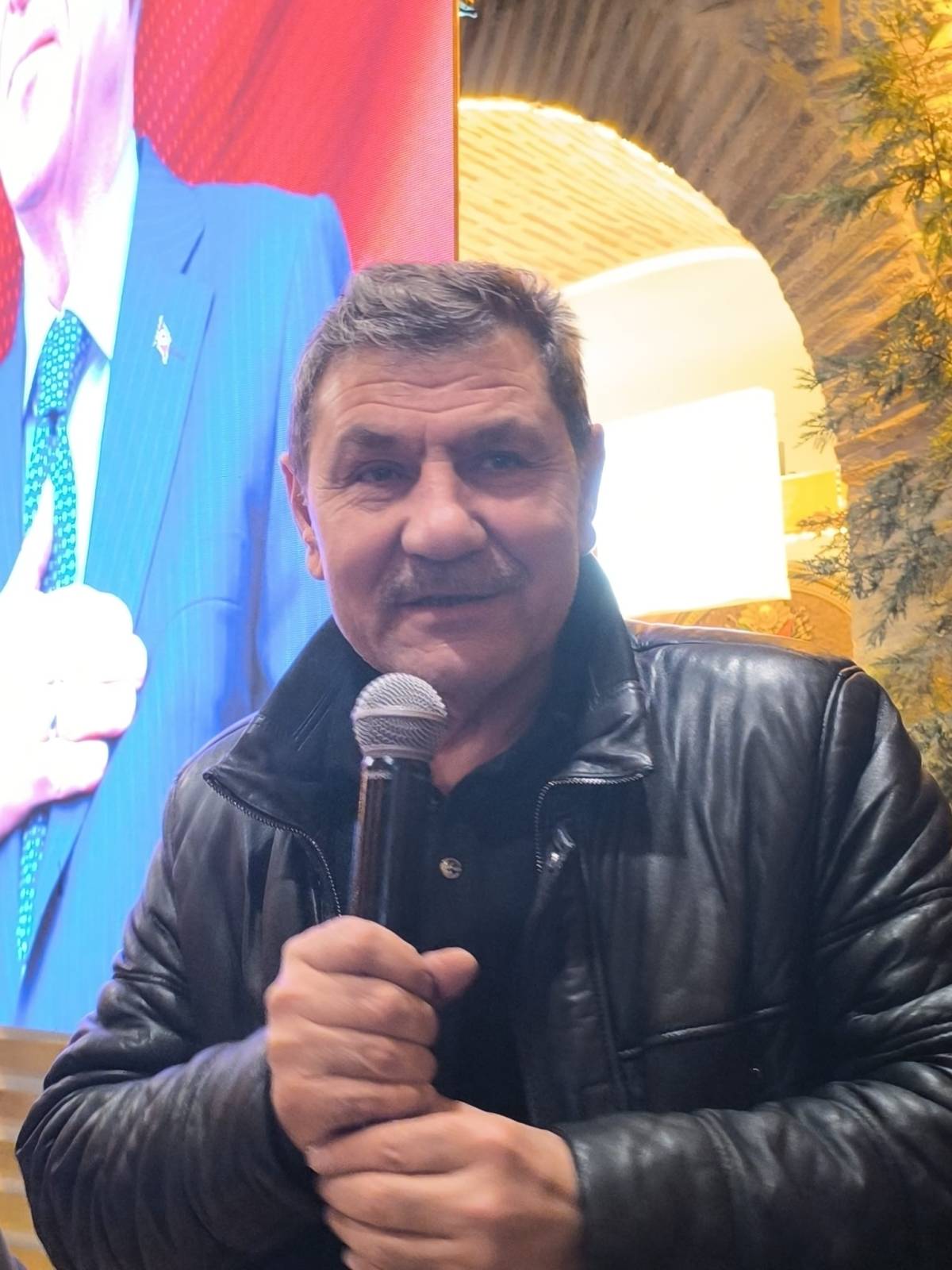 AK Parti Teşkilatı Taş Medrese’de Bayramlaştı