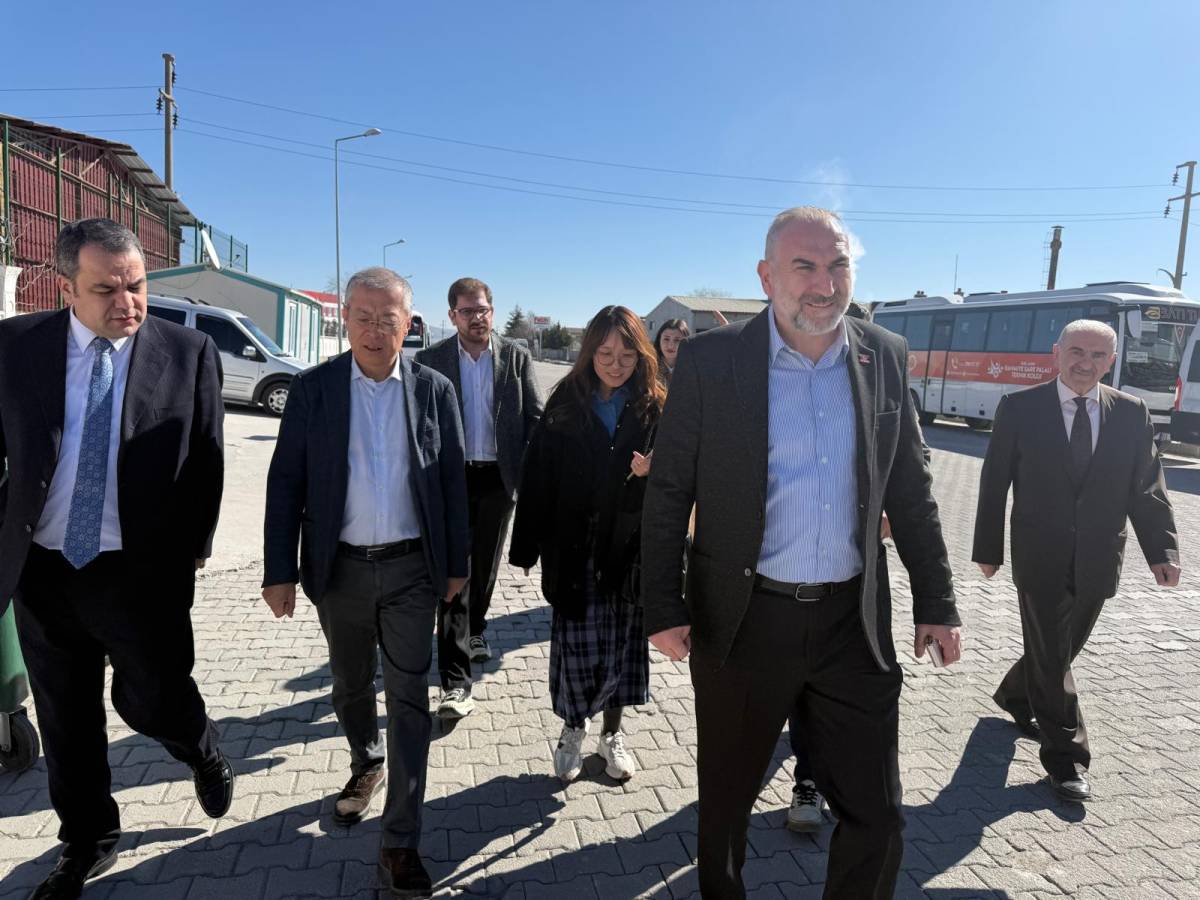 Çin Ticaret Müsteşarı Li Bin, Artuk Aviation’ı Ziyaret Etti