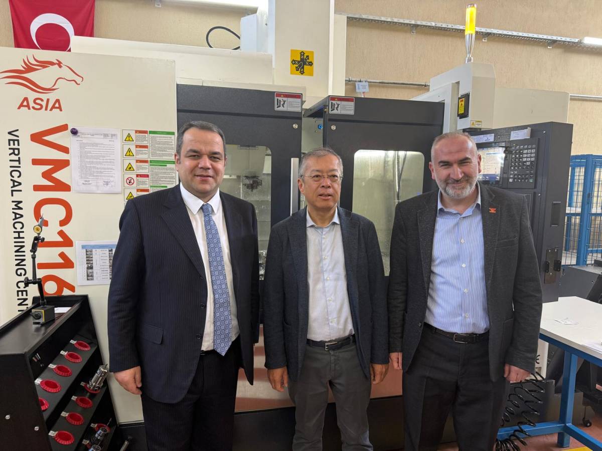 Çin Ticaret Müsteşarı Li Bin, Artuk Aviation’ı Ziyaret Etti