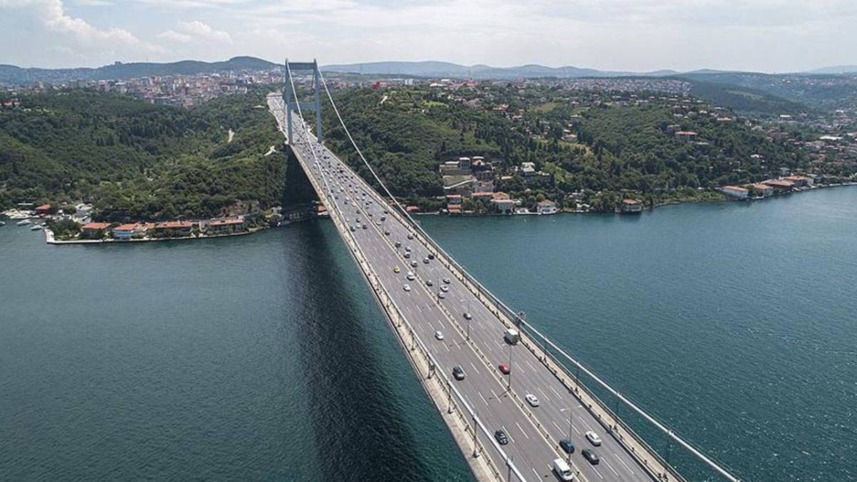 Ramazan Bayramı 2026’da Hangi Yollar Ücretsiz? Köprü ve Otoyol Kararı Açıklandı!