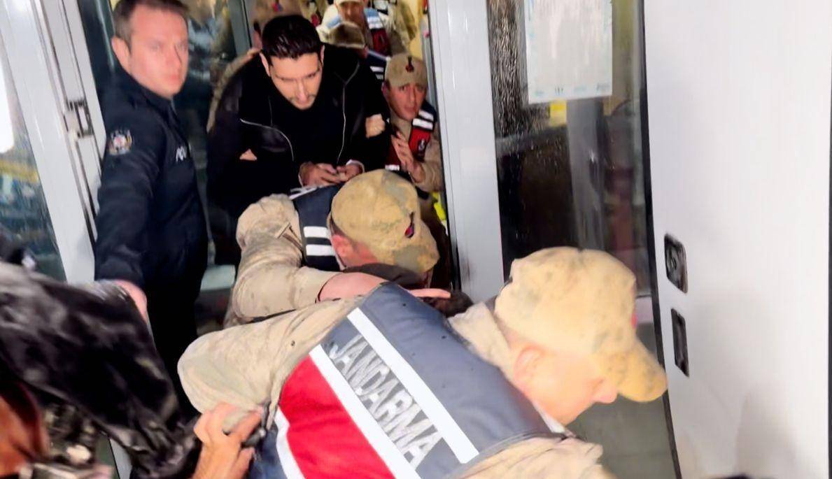 Gülistan Doku Soruşturmasında Şok Gelişme: Eski Vali Sonel’in Oğlu Silahlı Fotoğrafıyla Gözler Önünde!