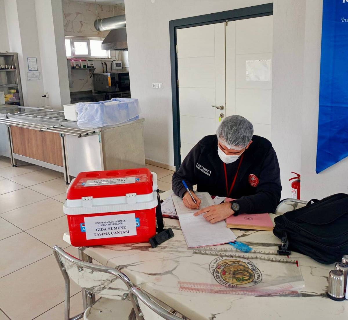 Afyonkarahisar’da Gıda Denetimleri Sıkı Şekilde Sürdürülüyor