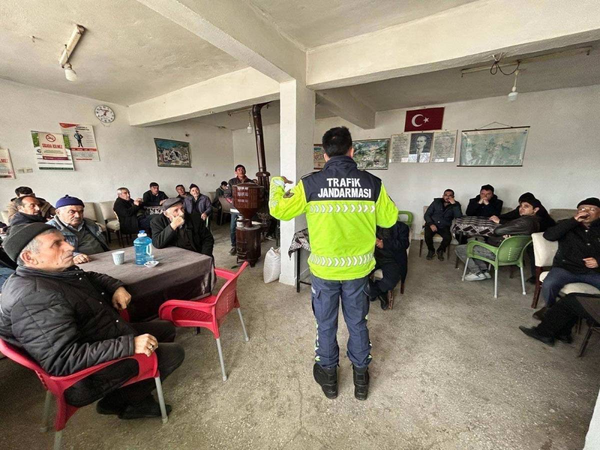 Afyonkarahisar’da Trafik Bilinci Artıyor: Binlerce Kişiye Eğitim Verildi