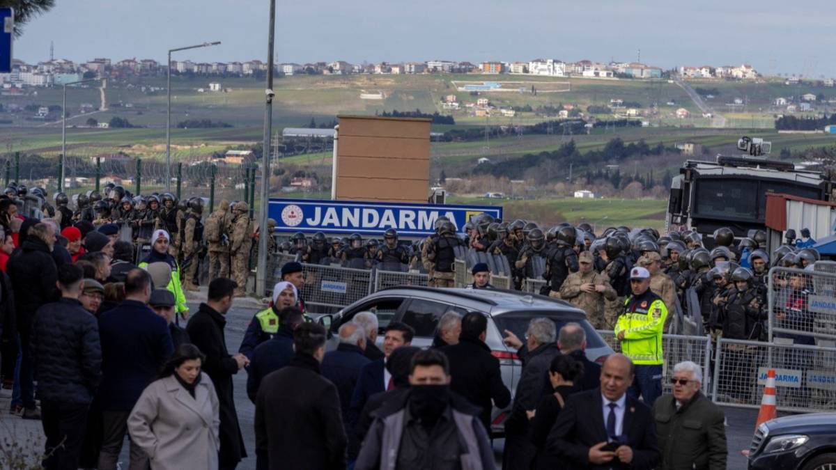 SON DAKİKA- İBB Davasında 15 Tutuklu Tahliye Edildi!