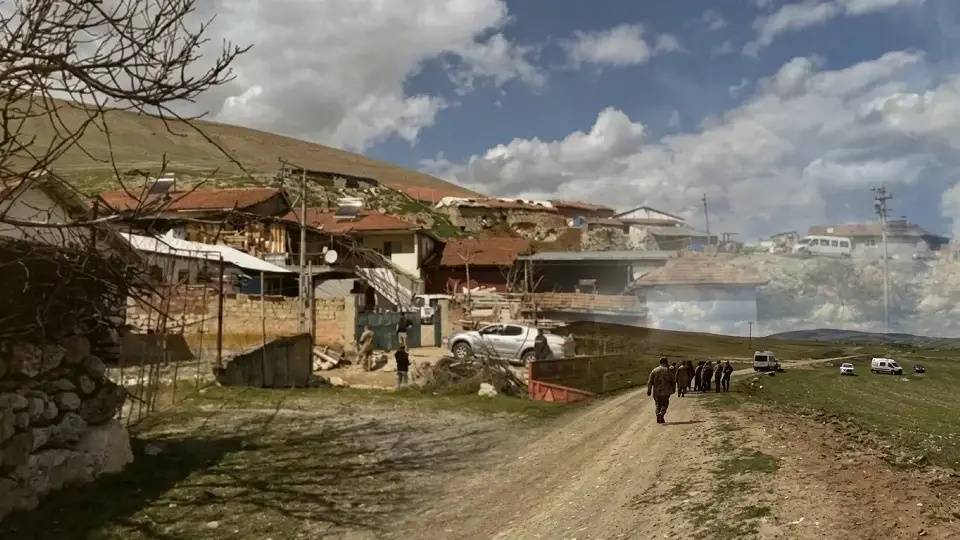 Tarlada Komşu Hesaplaşması: Çorum’da Baba ve Oğul Silahlı Saldırıda Hayatını Kaybetti!
