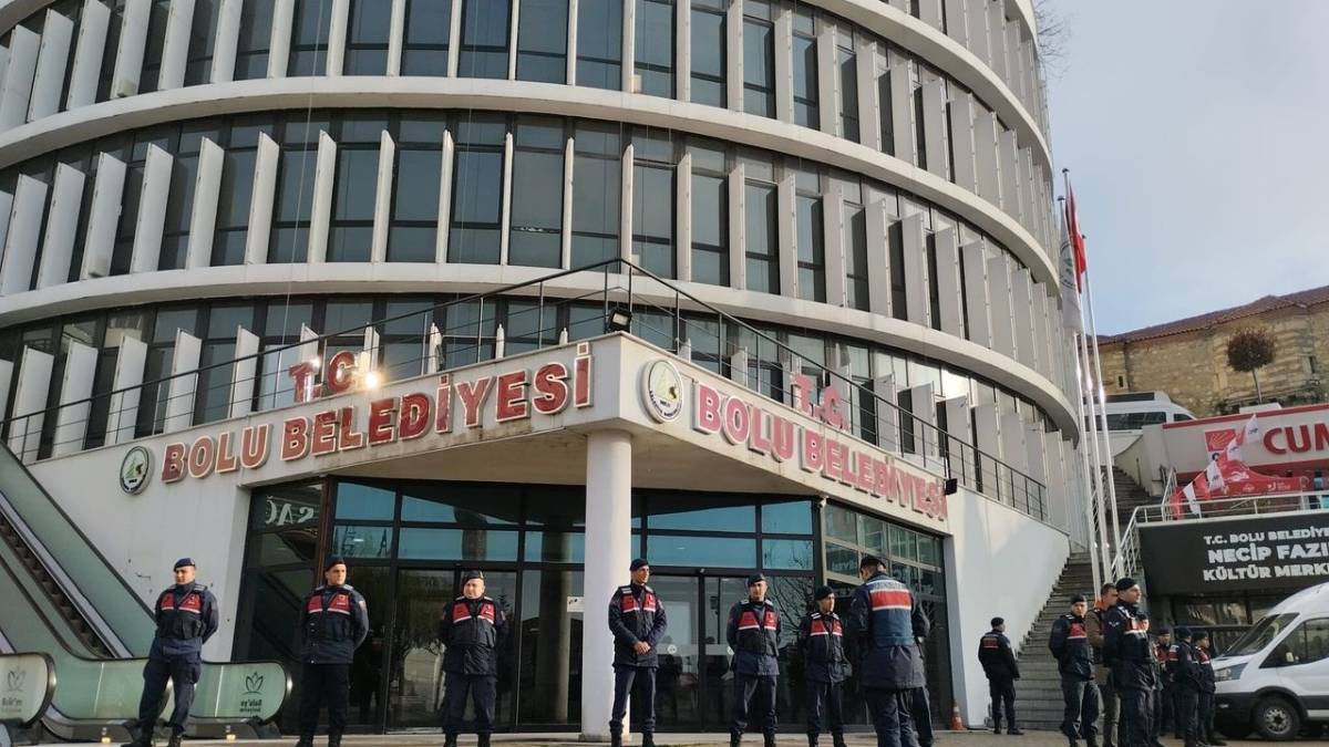 Son Dakika: Bolu Belediyesi’ne Soruşturma Kapsamında Jandarma Operasyonu!