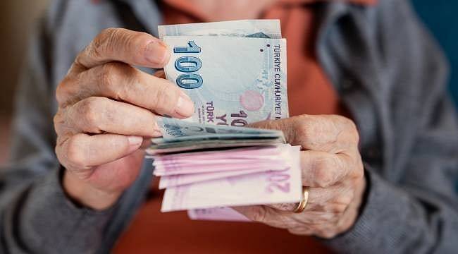 2026 Kurban Bayramı Emekli İkramiyesi: Ödeme Tarihi Belli Oldu mu, Ne Kadar Yatacak?