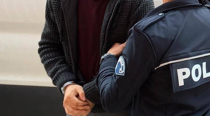 İstanbul’da “Hayalet Ekran” Hırsızlığı: 8 Araç Soyuldu