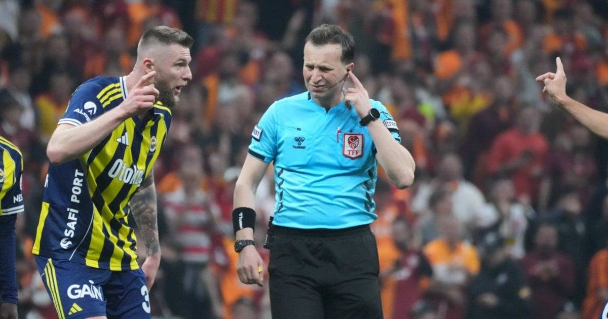 Fenerbahçe’ye Milan Skriniar’dan Kötü Haber!