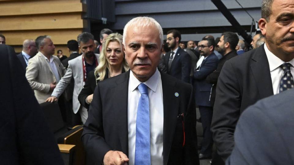 Son Dakika: Koray Aydın MHP’ye mi Geçiyor? Kulisleri Hareketlendiren İddialara Açıklama Geldi!