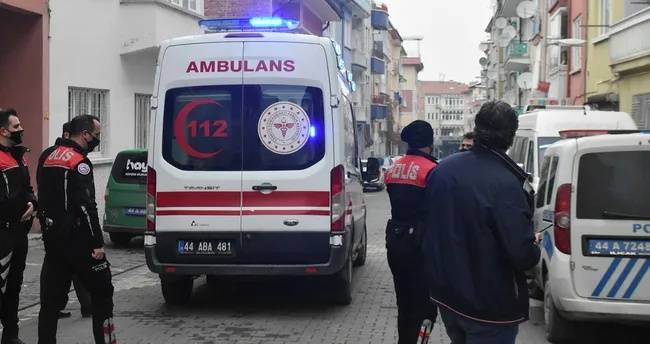 Malatya'da Olaylı Gece: Annesini Rehin Alıp Jandarmalara Saldırdı!